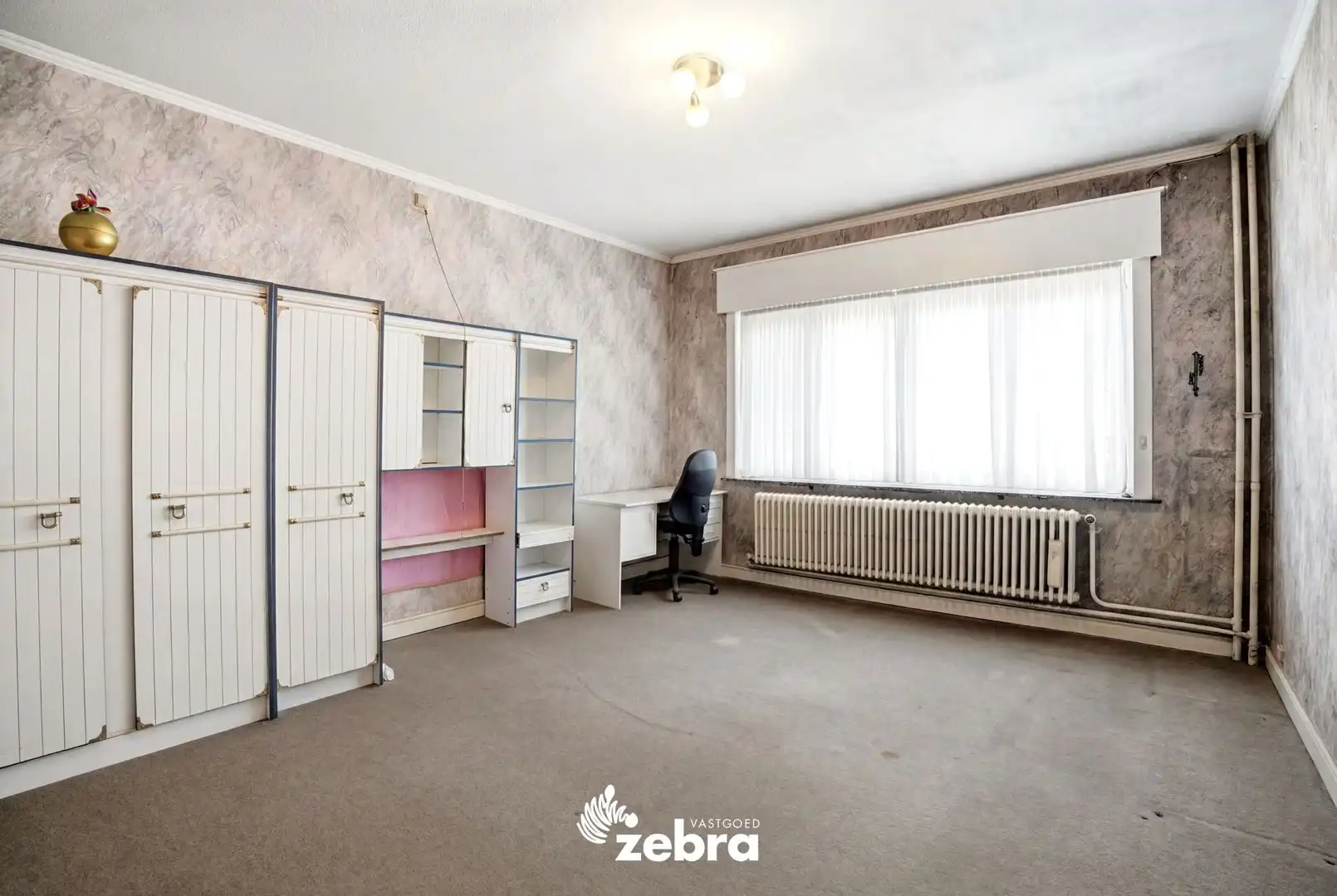 Ruime woning met 4 slaapkamers en tuin te Oostrozebeke! foto 20