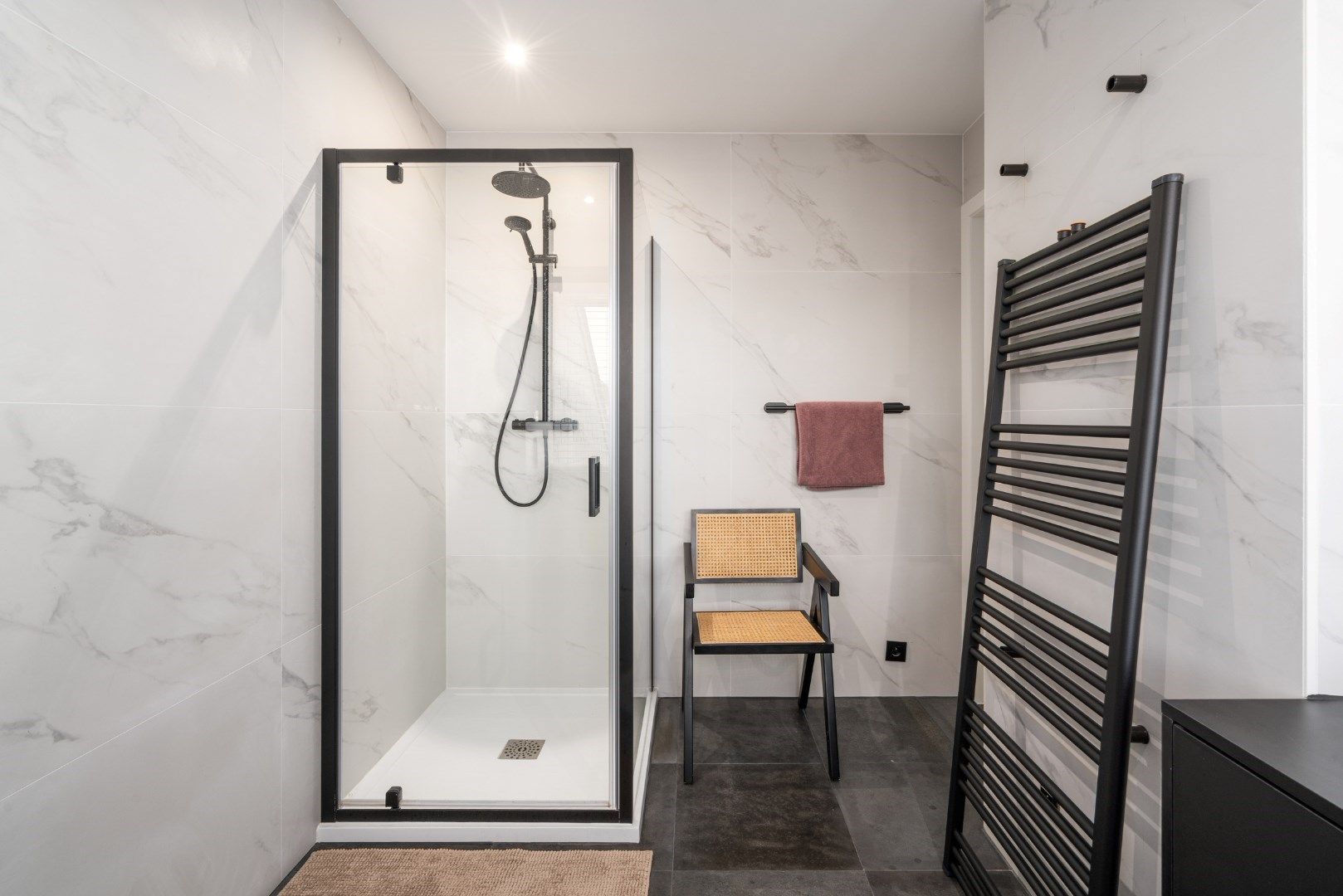 Penthouse met 4 slaapkamers en ruime terrassen foto 19