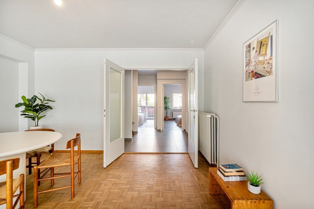 Instapklaar 2-slaapkamer appartement op toplocatie foto 9