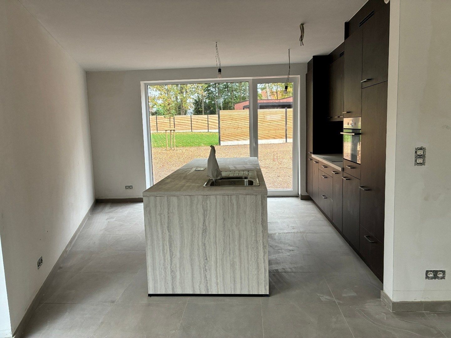 Wonen tussen bomen foto 10