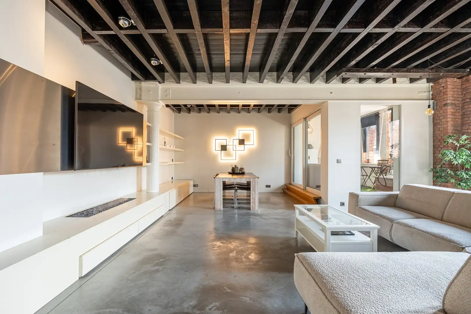 GEMEUBELDE LOFT MET TERRAS foto 10
