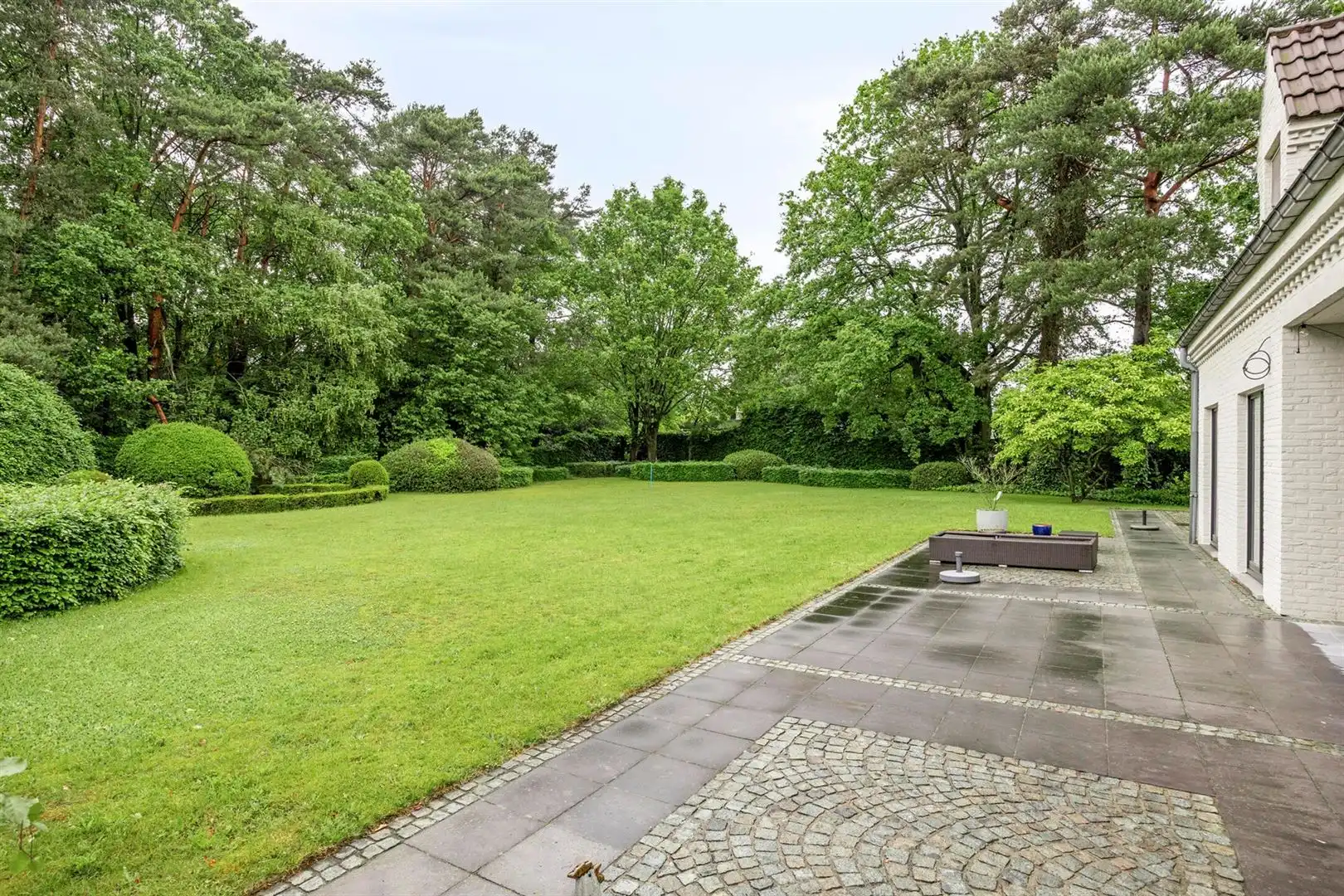 TE KOOP: Uitzonderlijke villa op een breed perceel van ca. 25 are in de Mosselerlaan te Genk! foto 29