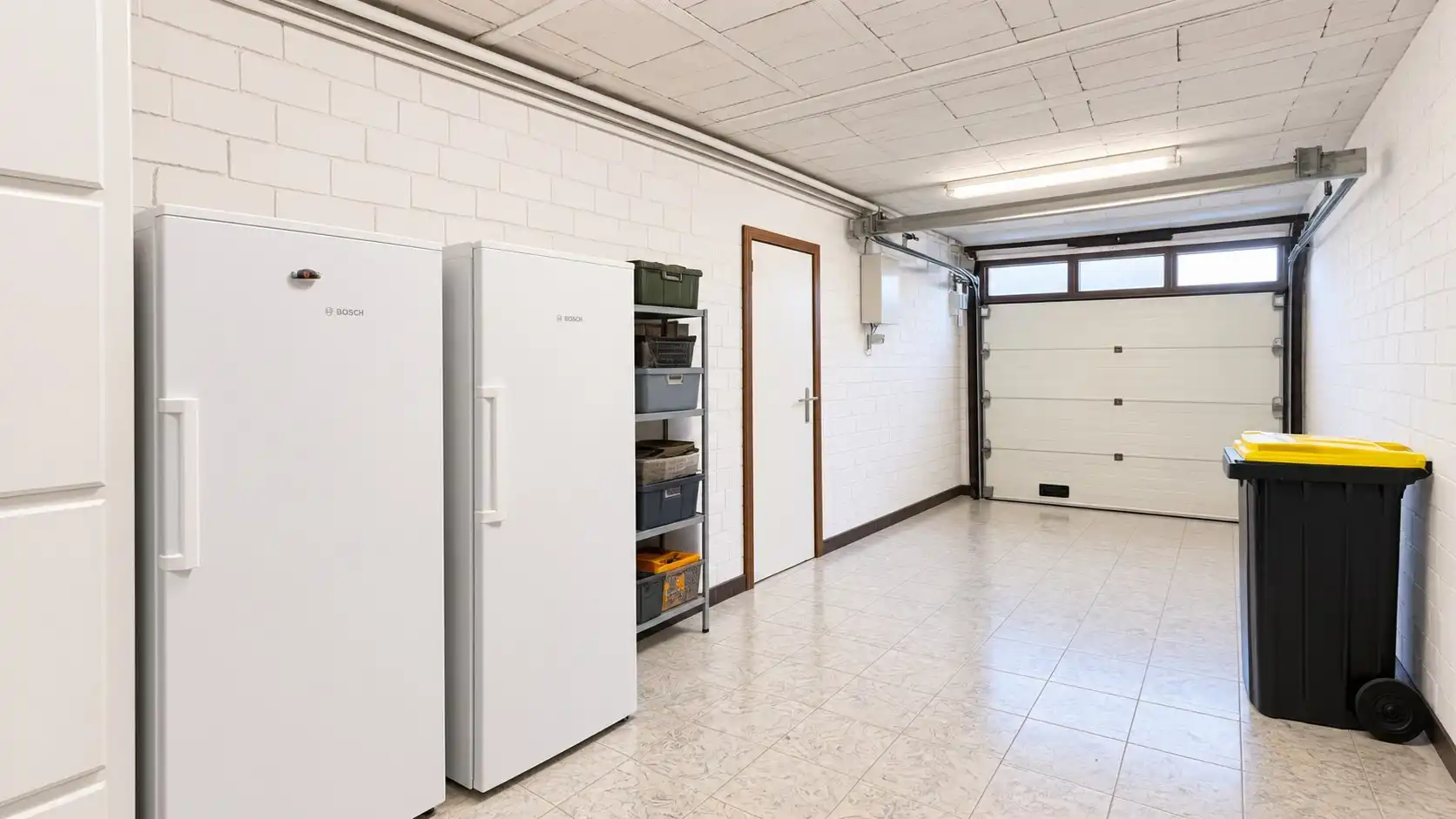 Ruime woning met 5 mogelijke slaapkamers, 2 badkamers, grote garage, ... 641 m² foto 8