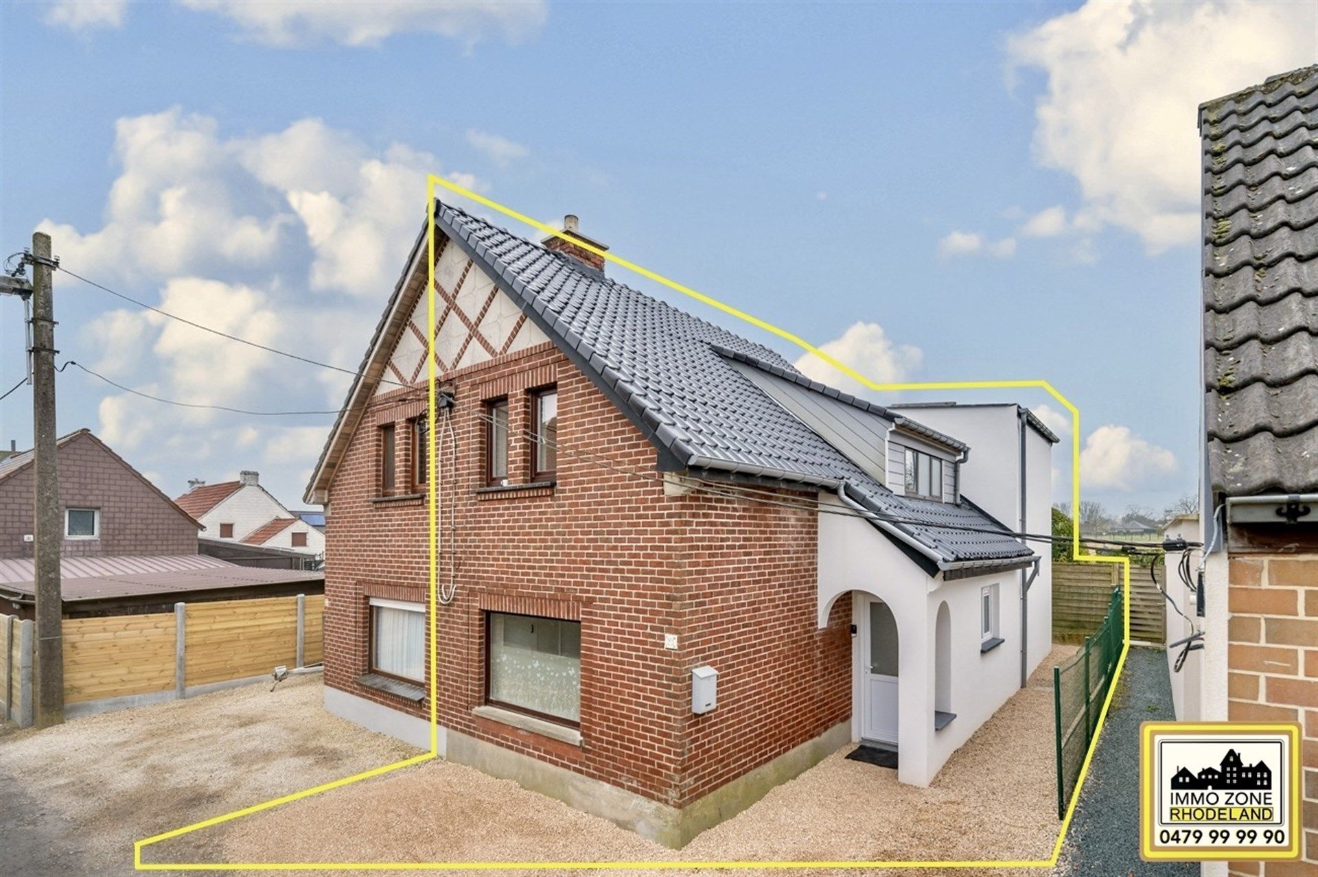 Hoofdfoto van de publicatie: Toffe halfopen woning met 3 slpks en tuin op rustige locatie