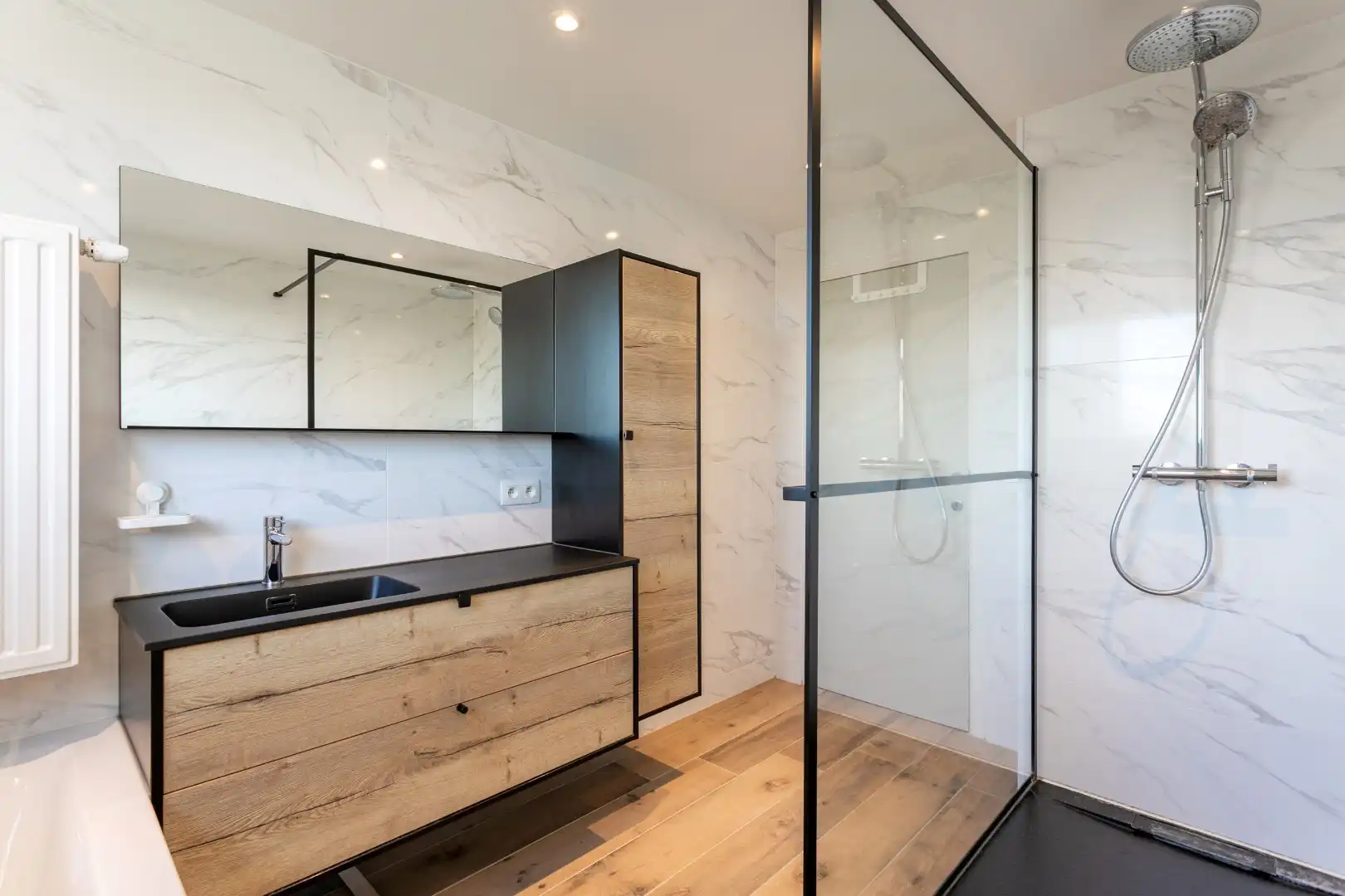 Bel-étage te koop met 3 slpks, terras en garage foto 19