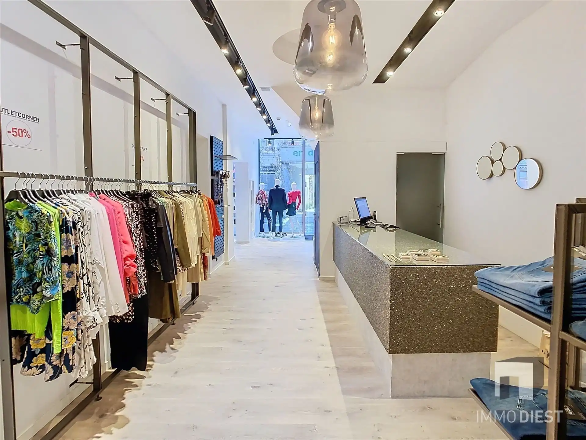 Ca. 200m² gelijkvloerse winkelruimte - uw conceptstore in het centrum van Diest foto 17