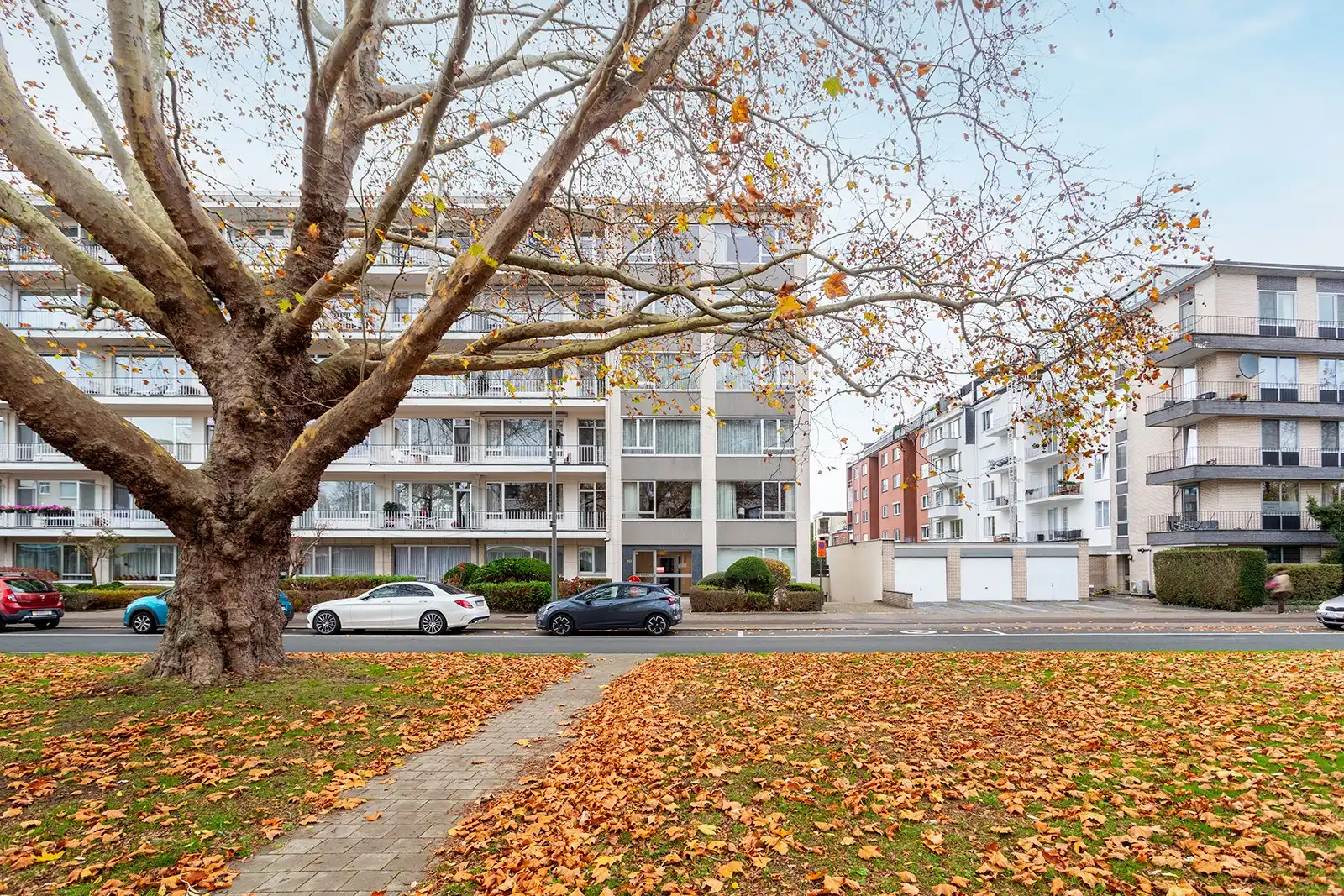 Veel ruimte, licht en mogelijkheden foto 27