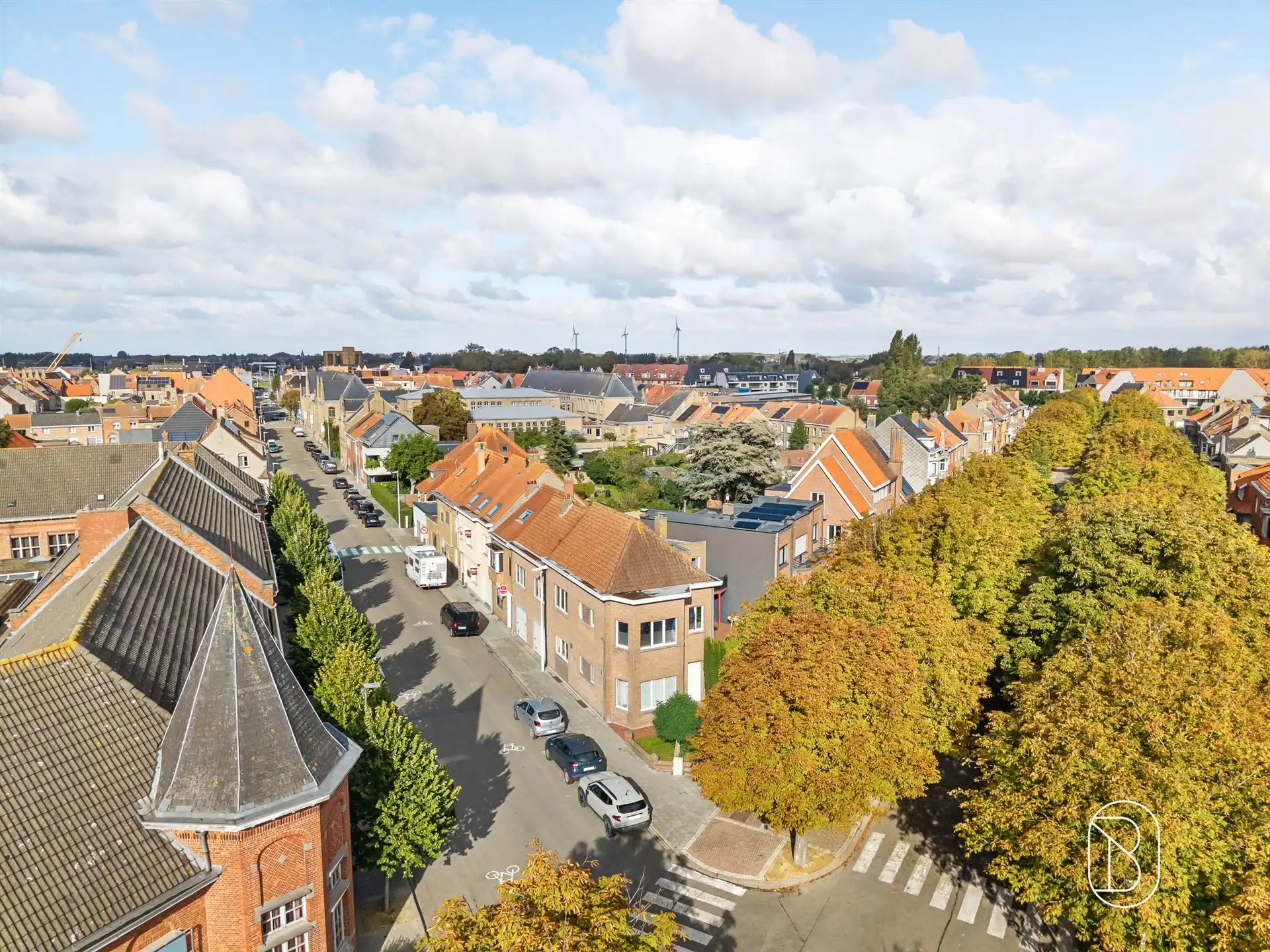 Opbrengsteigendom met 2 appartementen en 2 garages foto 5