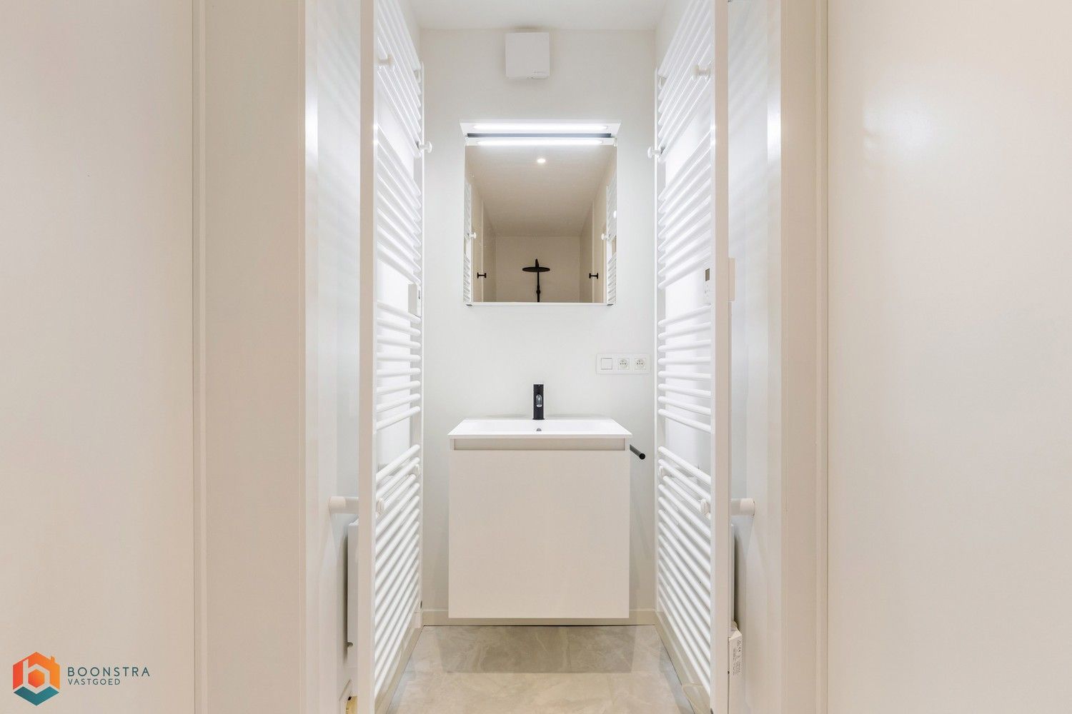 Energiezuinige laagbouw met 3 slpkrs en leuke tuin in Grasheide foto 16