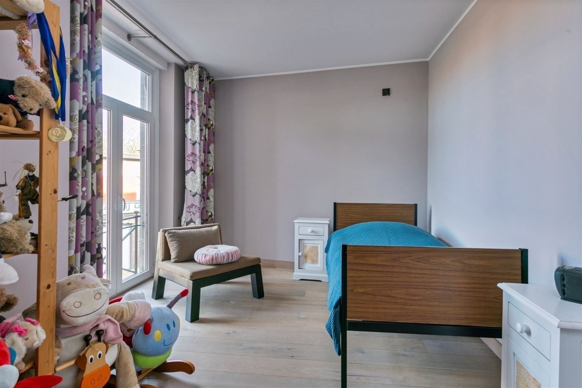 Karaktervolle woning in centrum Essen met prachtige tuin, 4 slaapkamers en commerciële ruimte foto 10