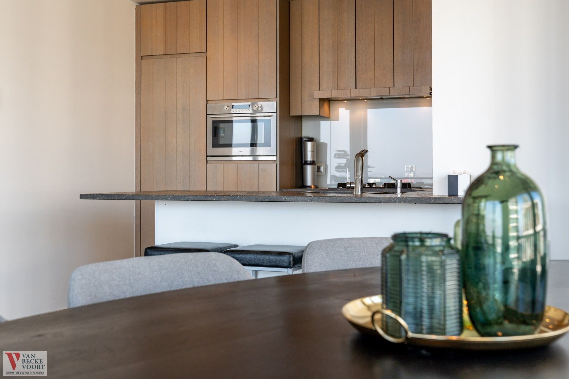 Standingvol hoek-appartement met zicht foto 6