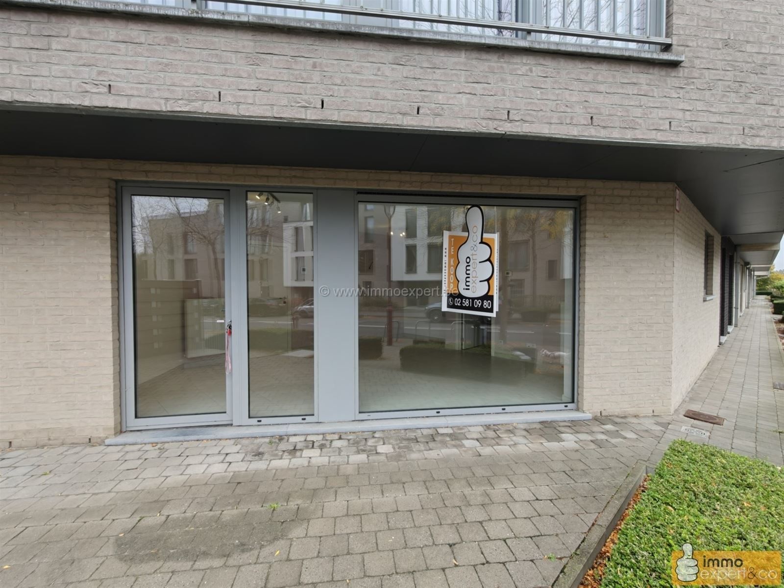 SINT-AGATHA-BERCHEM: Handelsgelijkvloers foto 2