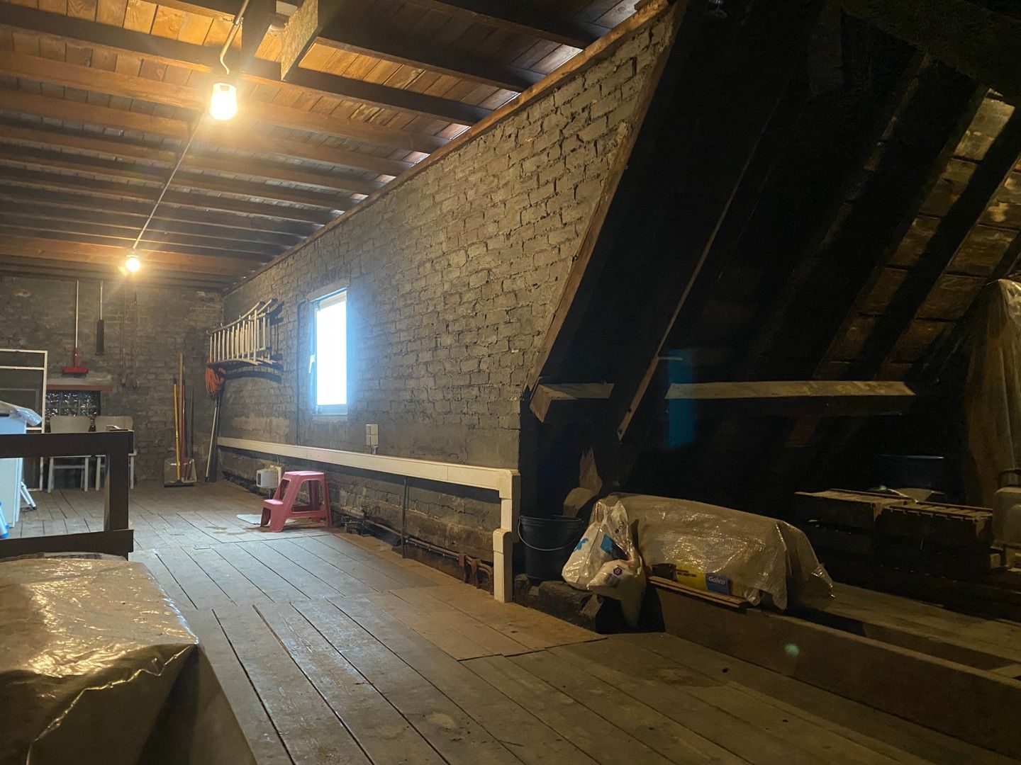 Handelspand met ruime woonst in het hart van Geraardsbergen foto 21
