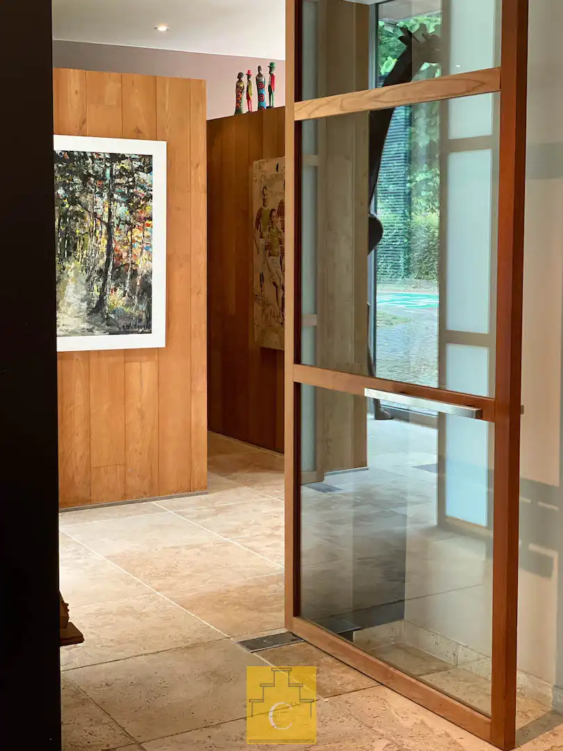 Een woning waar karakter en hedendaagse architectuur elkaar perfect aanvullen. foto 12