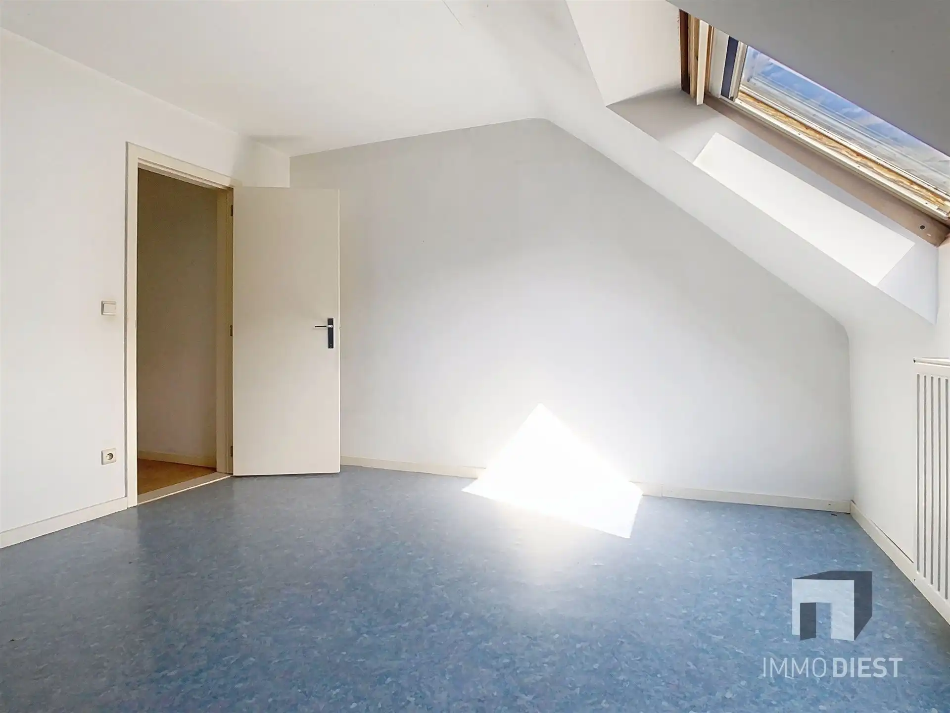 Duplex van 126m2 met 2 slpk en garagebox foto 16