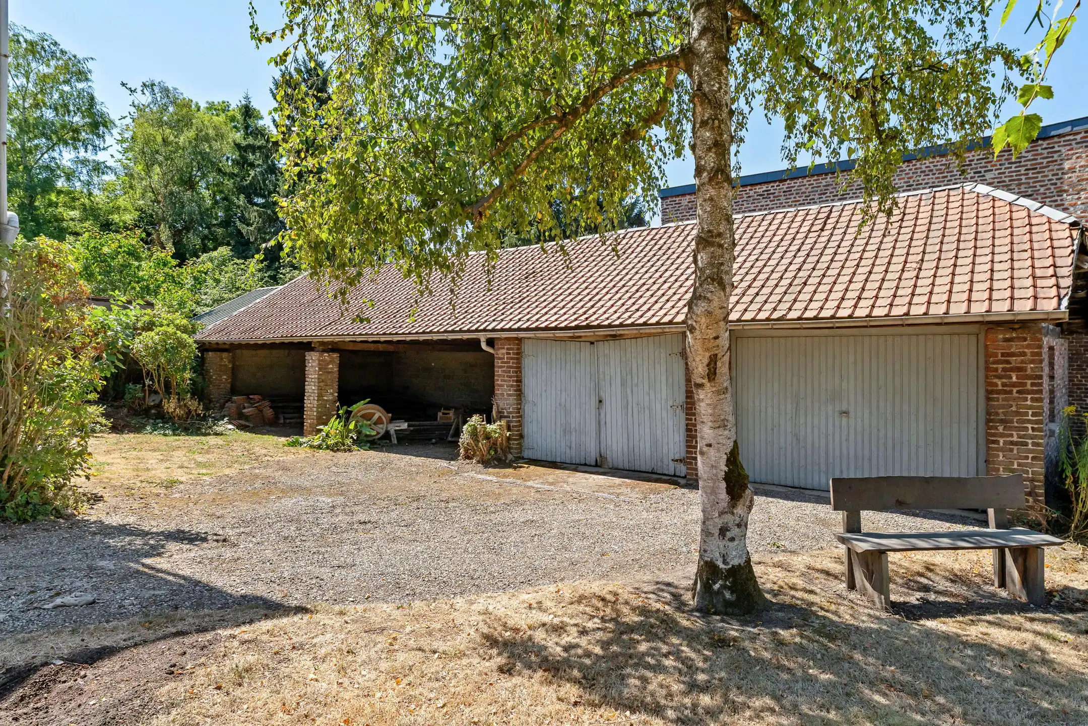 Karaktervolle woning met atelier in de Voerstreek foto 39