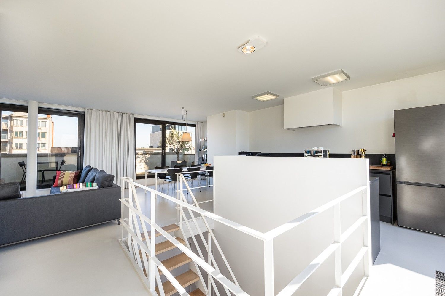 Prachtige duplex penthouse met 3 ruime terrassen in recent gebouw foto 21