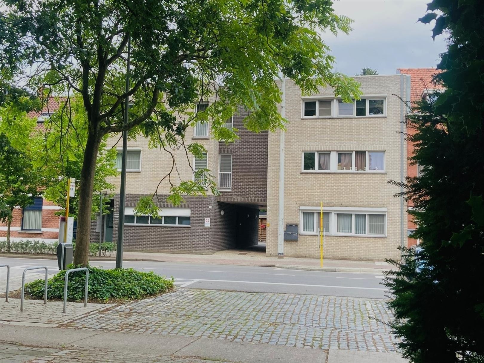 Ruim en energiezuinig appartement met lift in het dorp van Maria ter Heide, nabij openbaar vervoer, winkels, scholen foto 1