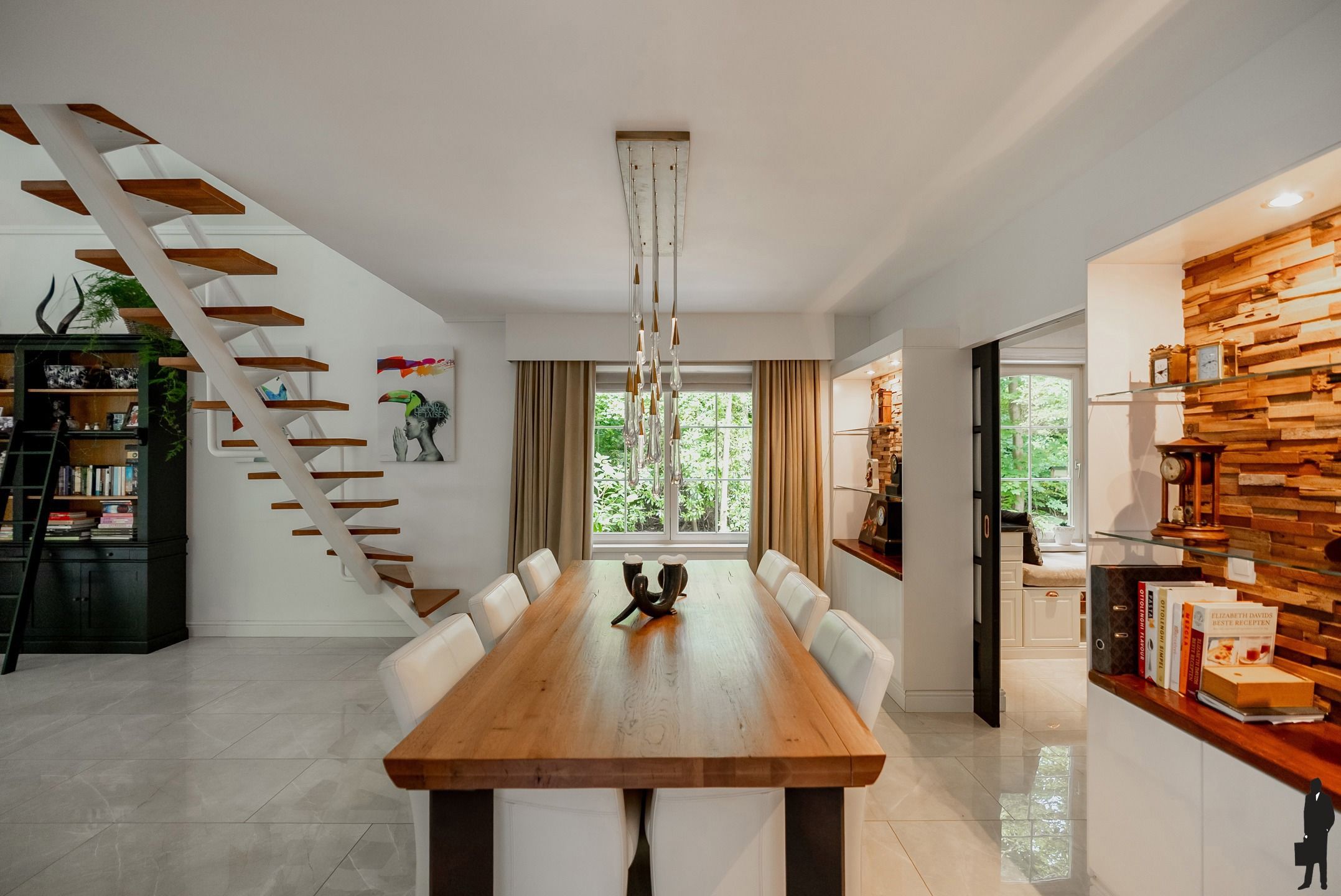Exclusieve villa met zwemvijver op 2.543 m² foto 7
