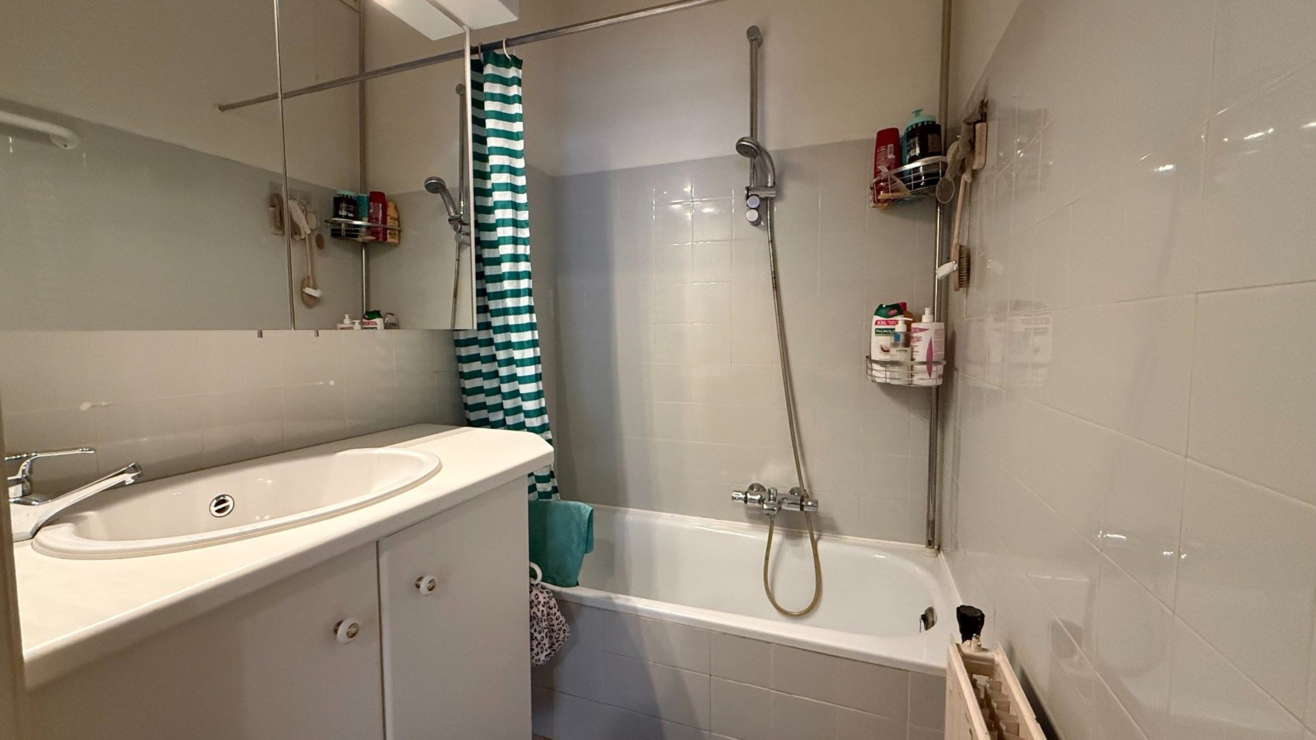 Gelijkvloers appartement te  huur in centrum Zulte! foto 7