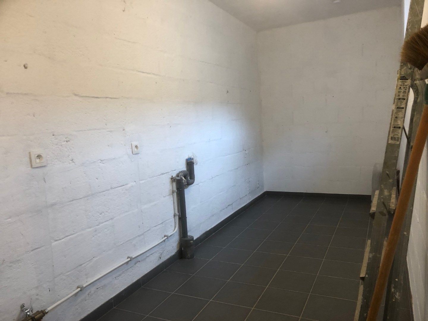 Volledig gerenoveerde woning met 3 slaapkamers! foto 12