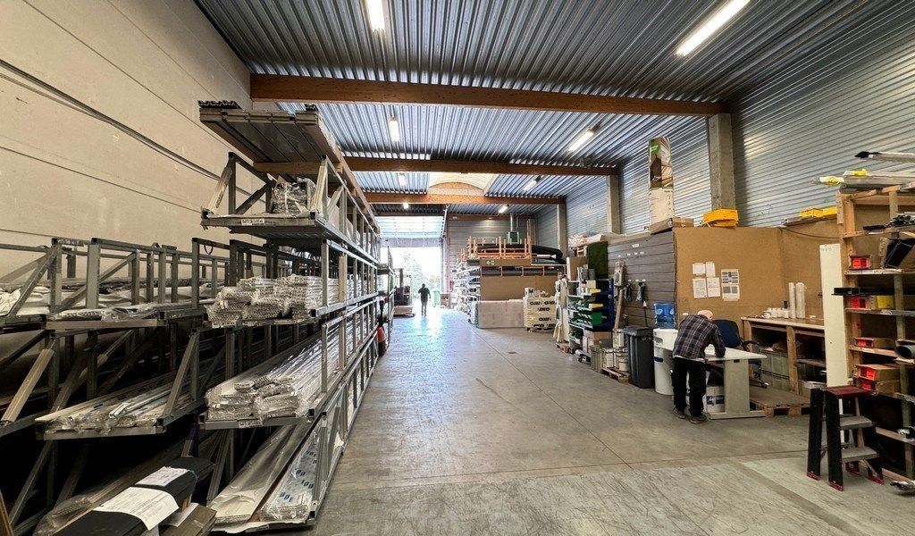 Magazijn met kantoor te huur Prins Boudewijnlaan Kontich foto 14