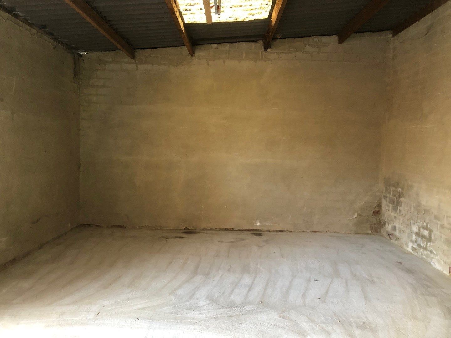 Garage/opslagruimte (42 m²), te huur te Torhout foto 5