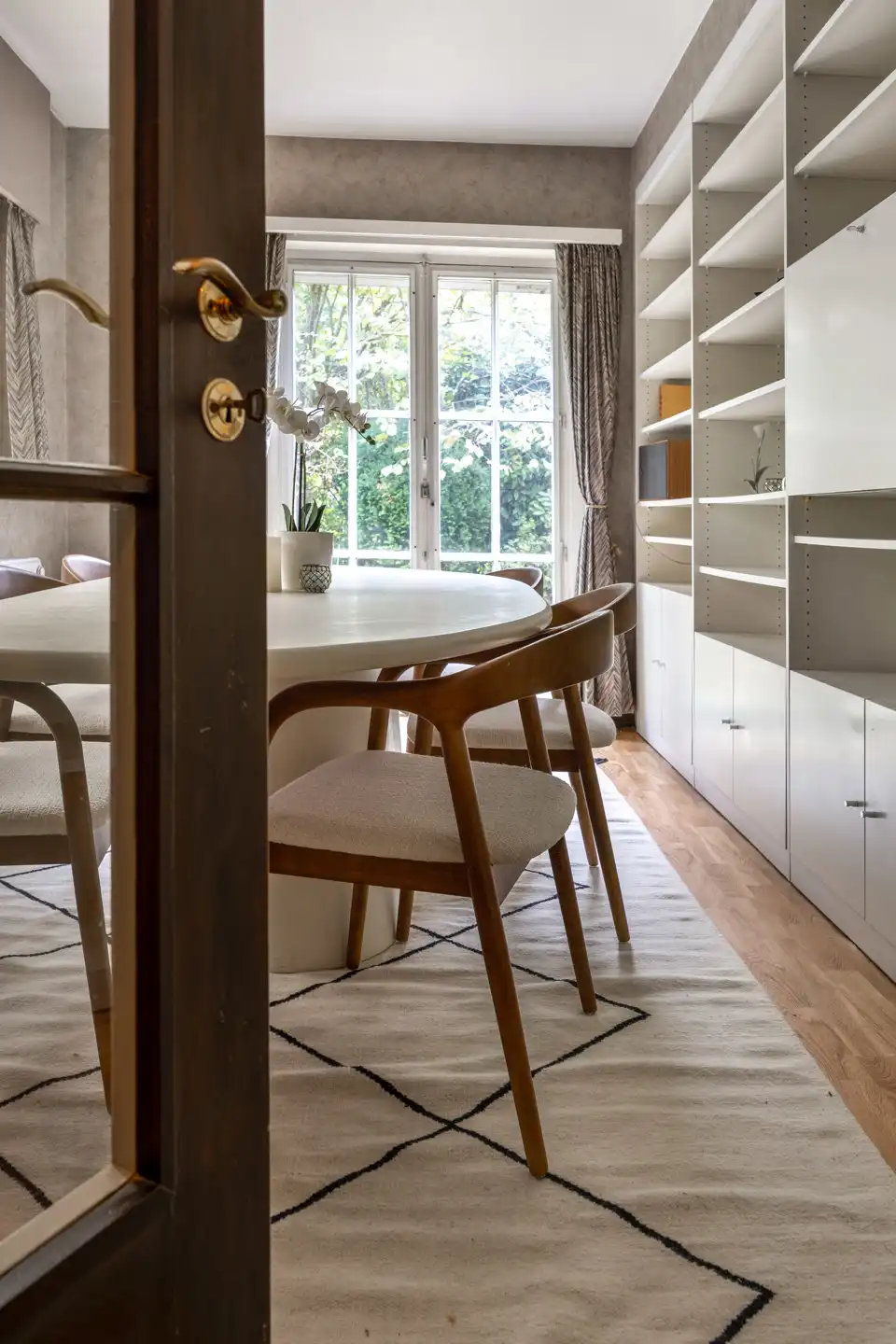  Te renoveren landhuis in groene wijk Hertebos foto 17