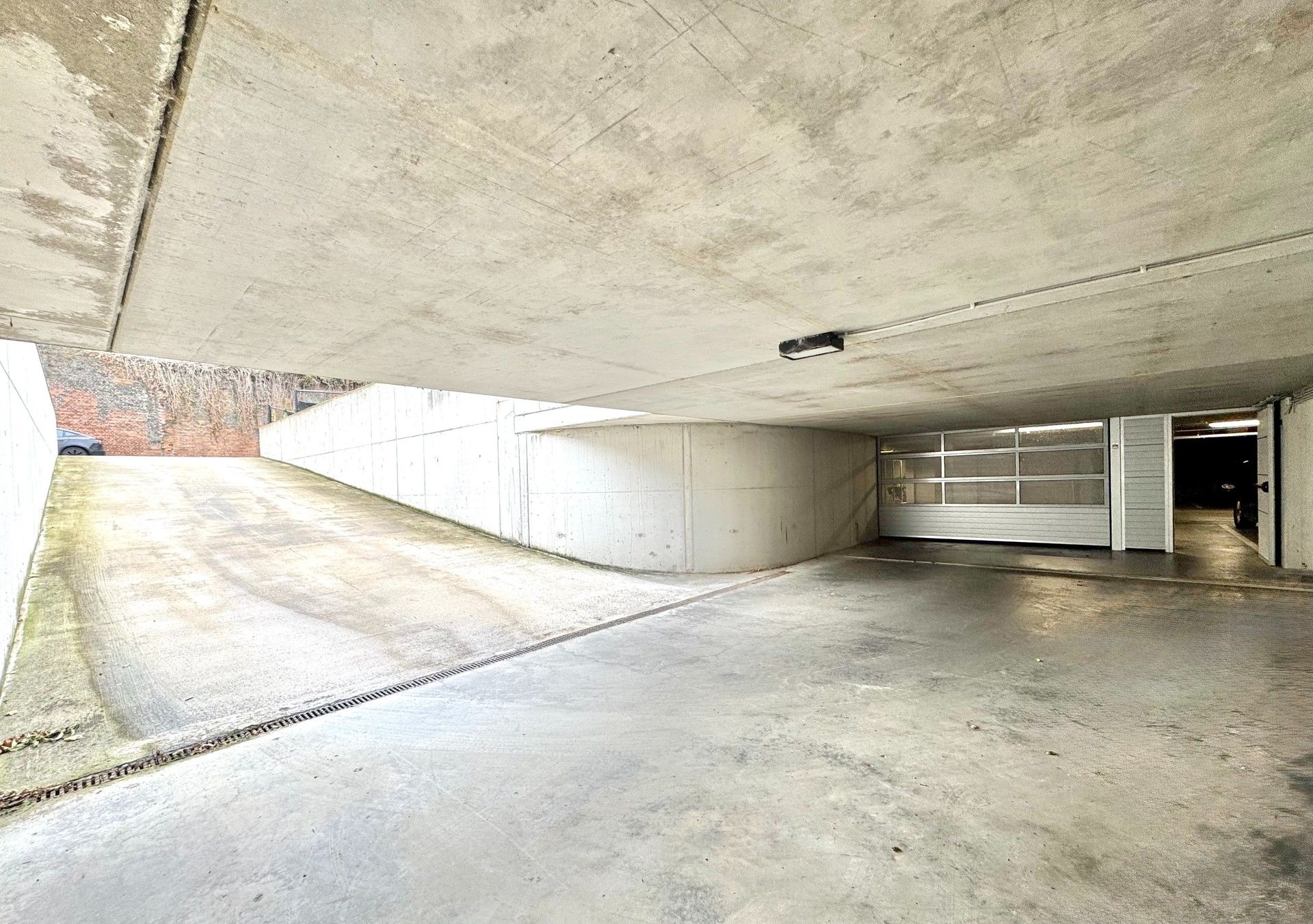 RECENT APPARTEMENT | ZUIDTERRAS | AUTOBERGPLAATS foto 19