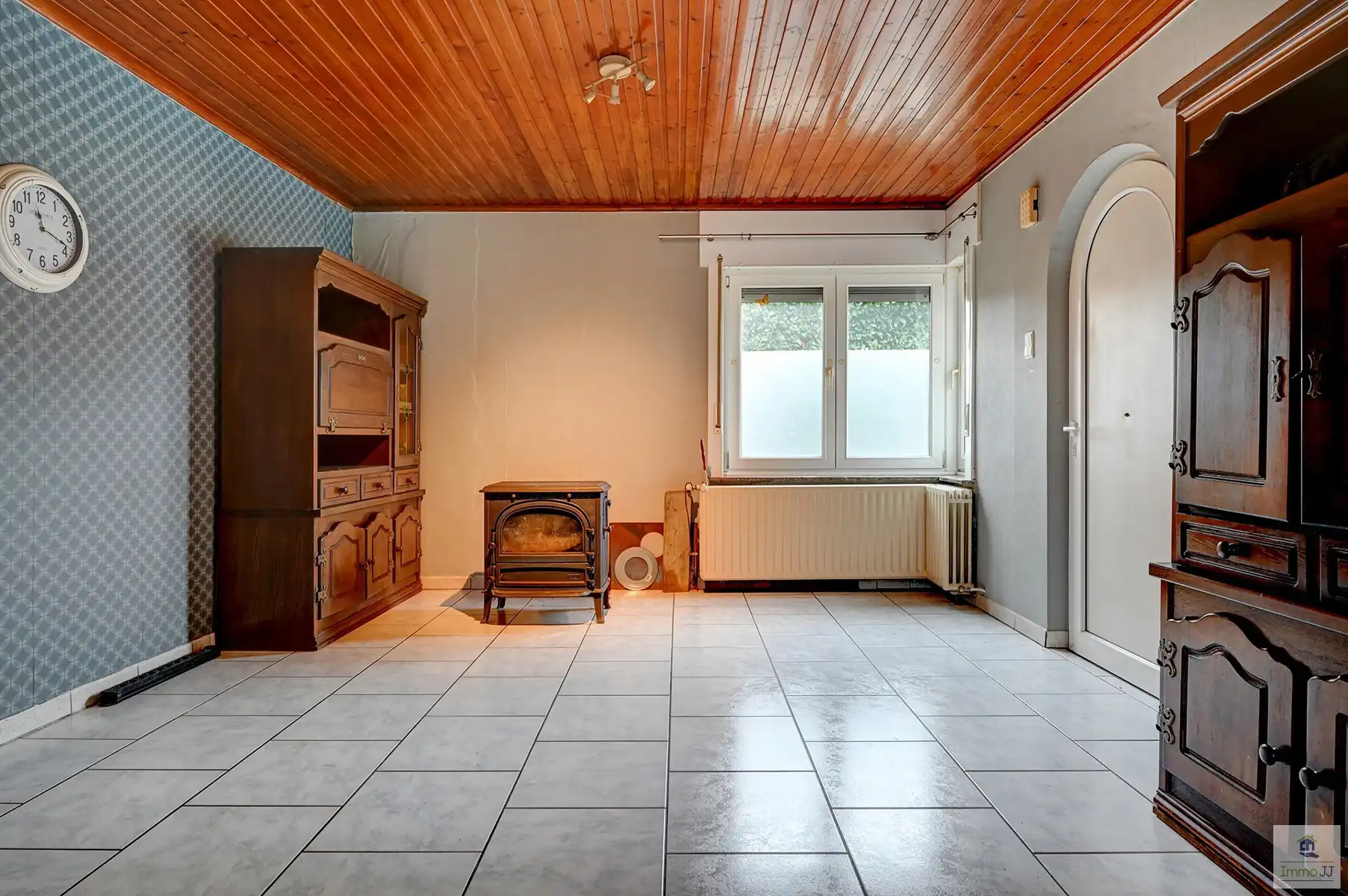 Te renoveren tweegezinswoning foto 5