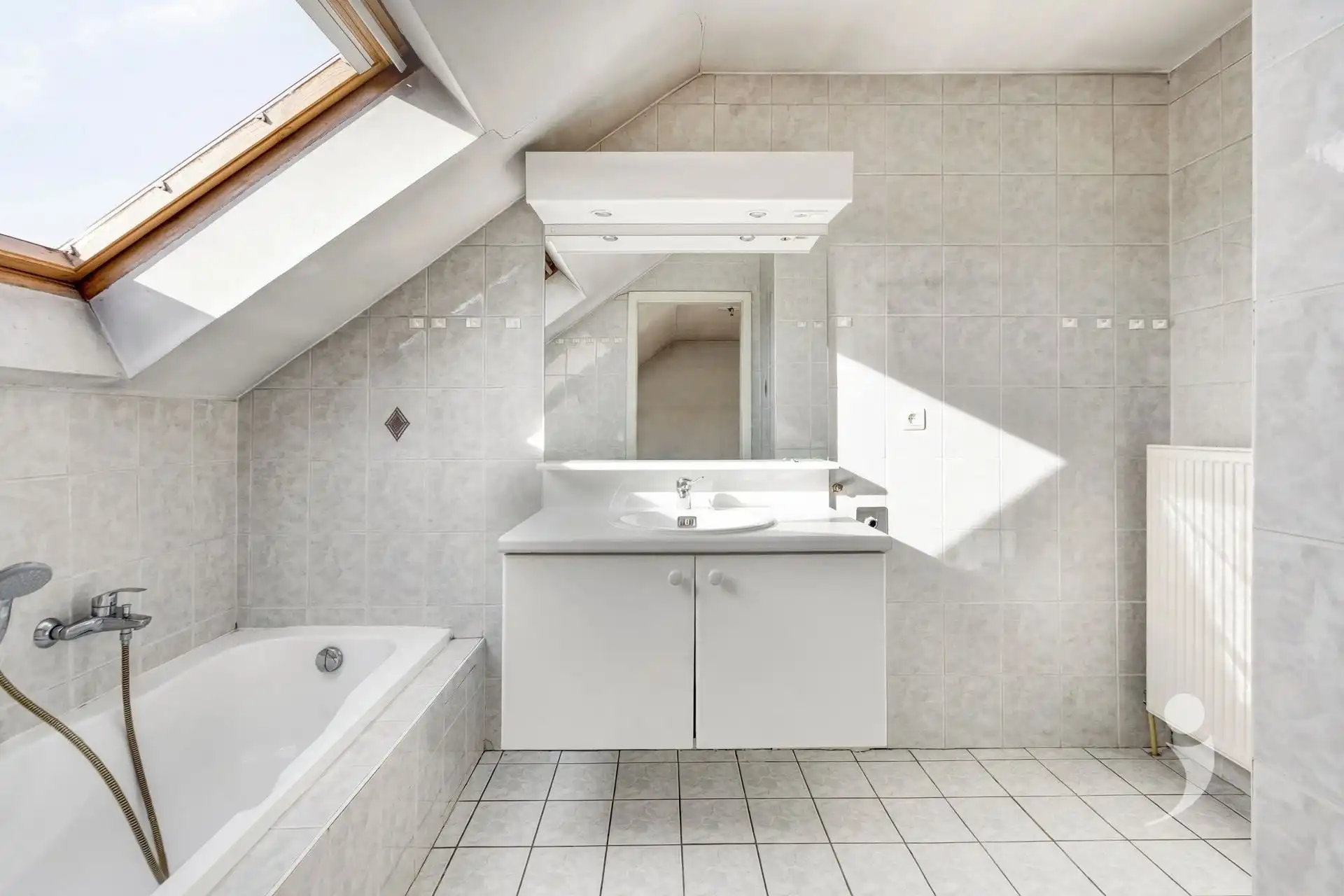 Zuidgericht duplexappartement met terras, garagebox en fantastisch uitzicht foto 15