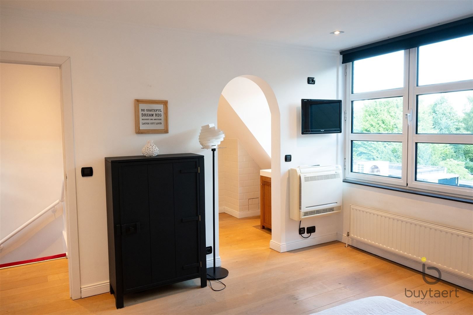 Véél ruimte, terras én tuin: lichtrijk 3 slaapkamer - triplex appartement in hartje Schilde! foto 58