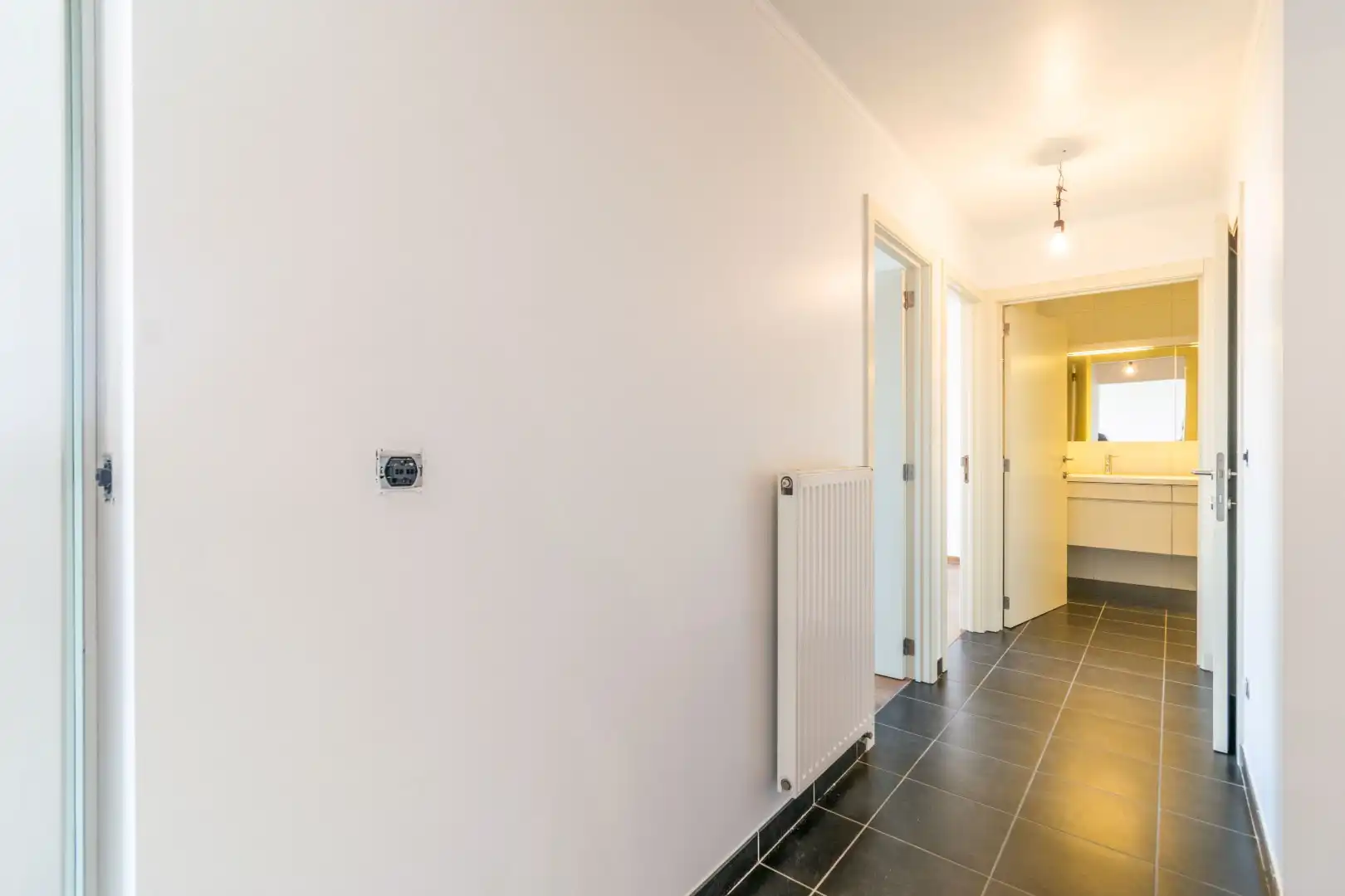 Een aangenaam, instapklaar appartement te Halle! foto 16