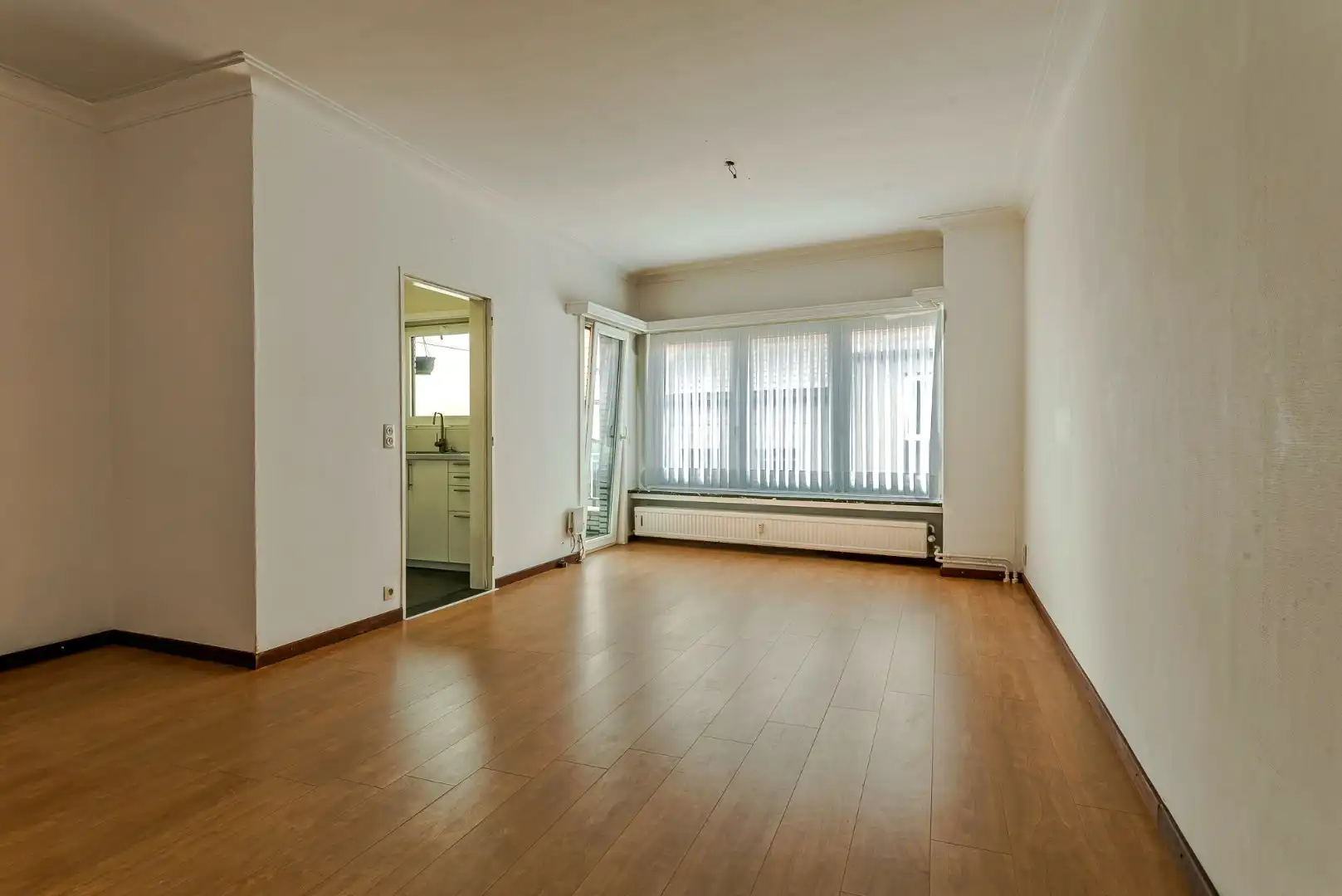 2 slaapkamer appartement in het centrum van Zwijndrecht  foto {{pictureIndex}}