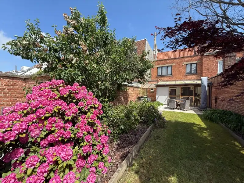Ruime woning met prachtige tuin nabij Park Rozebroeken foto 19