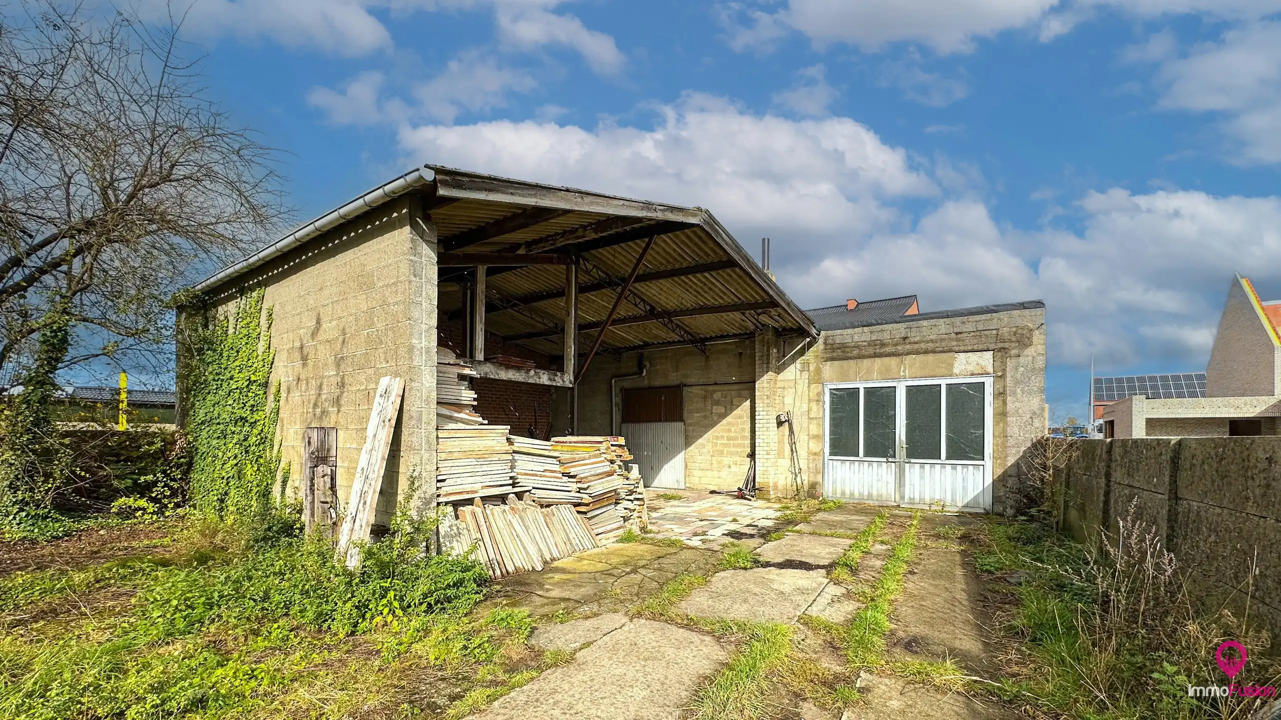 Strategisch gelegen woon-werkpand met ruime studio! foto 53