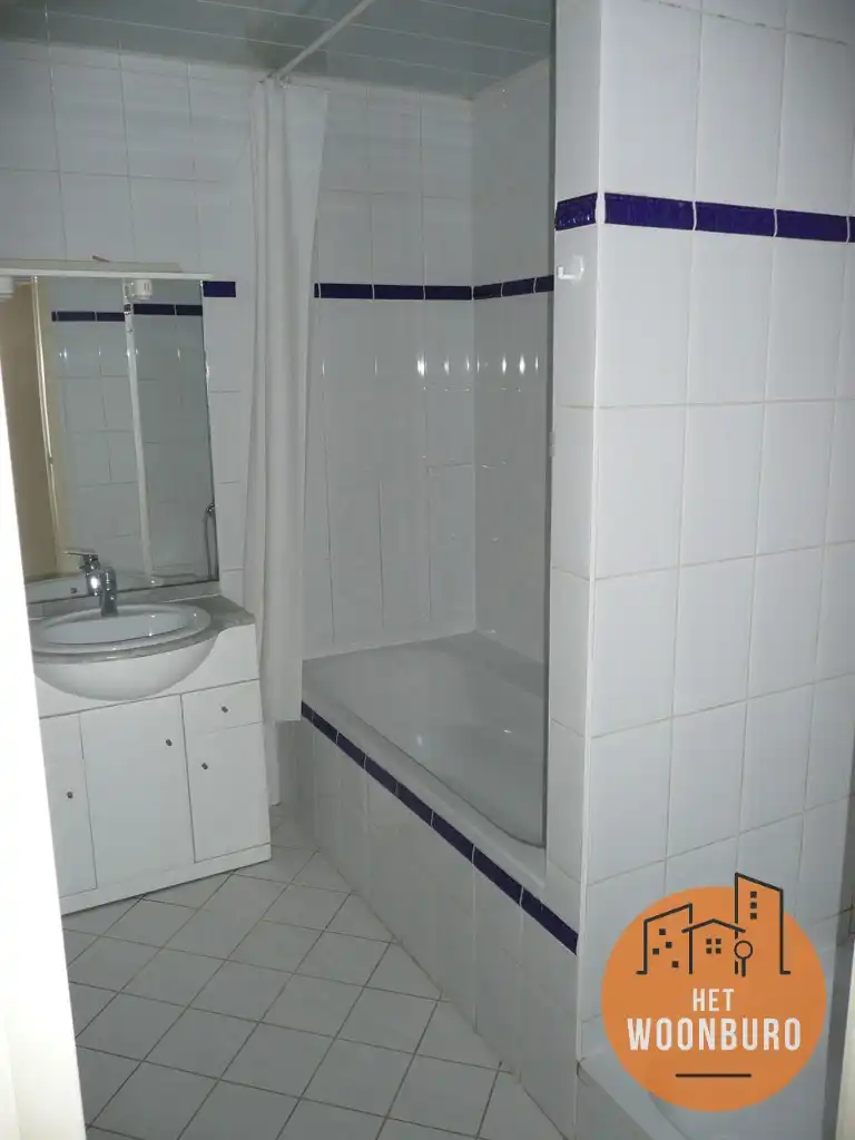 Appartement 3e Verd. links foto 9