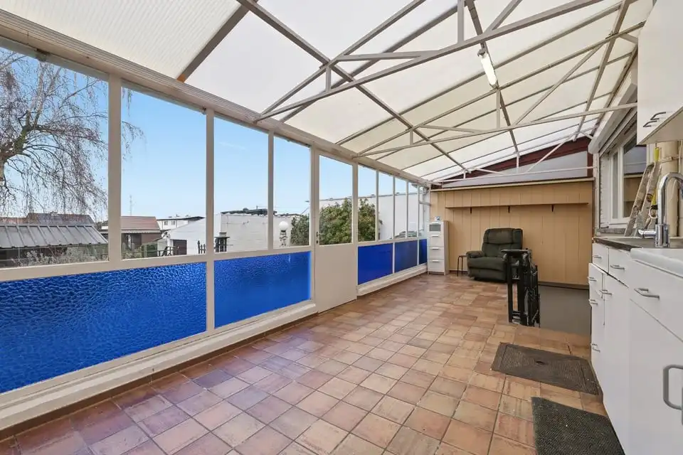 RUIME GEZINSWONING MET 3 SLKS, TUIN EN GARAGEBOX IN TONGEREN foto 10