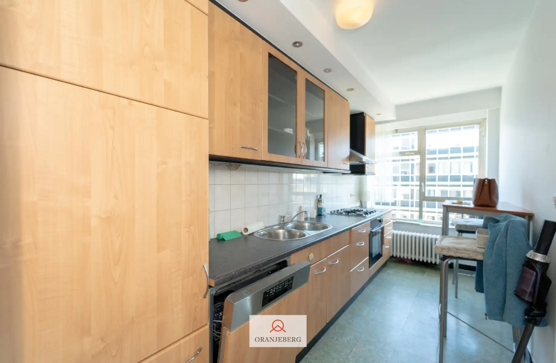 2 slaapkamerappartement met zicht op Zuidpark foto 17