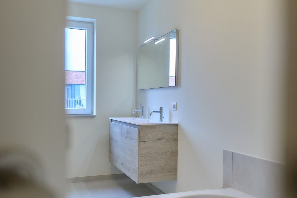 Moderne nieuwbouwwoningen nabij centrum Roeselare foto 8