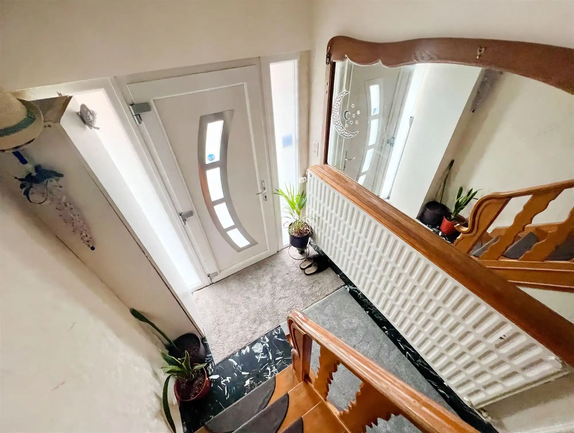 Huis met 5 slpks, 2 badk, dubbele oprit en tuin op 250 m² foto 13