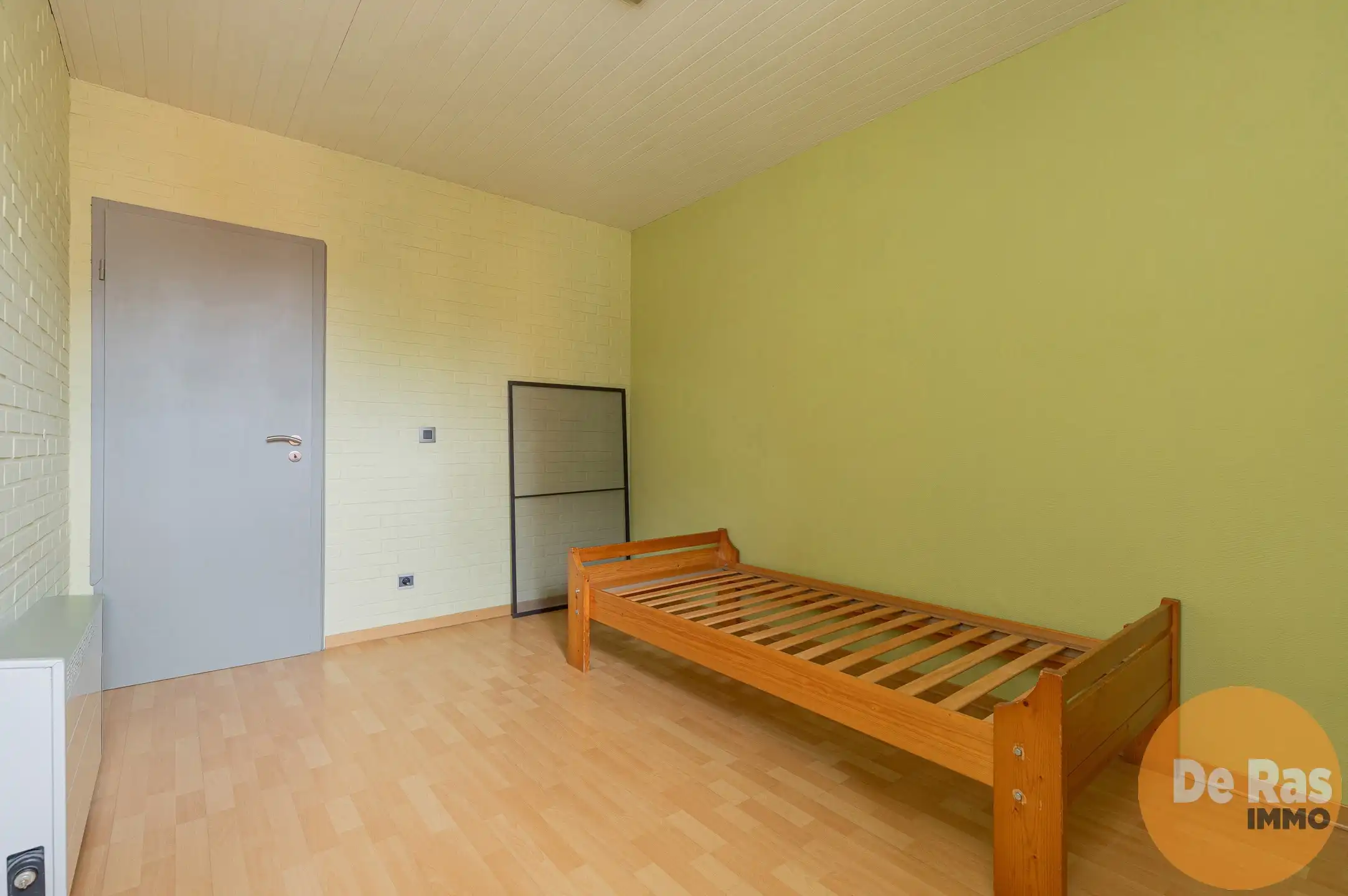 LIEDEKERKE - Ruime gezinswoning met tal van mogelijkheden foto 19