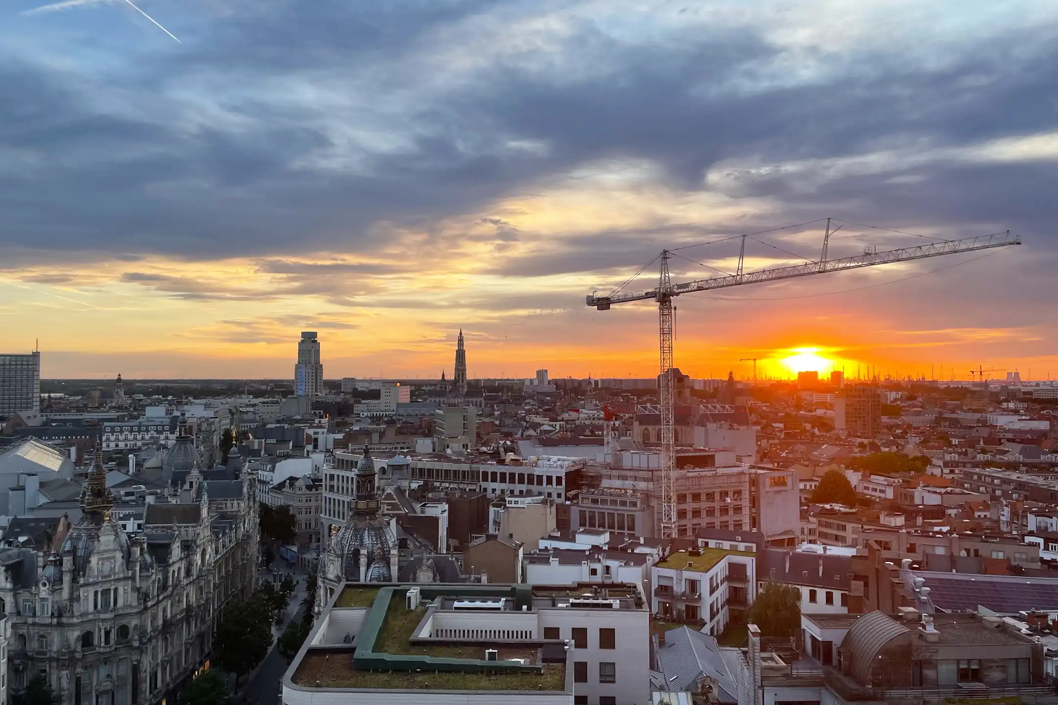 ANTWERPEN CENTRUM - Hoekappartement met panoramisch zicht foto 22