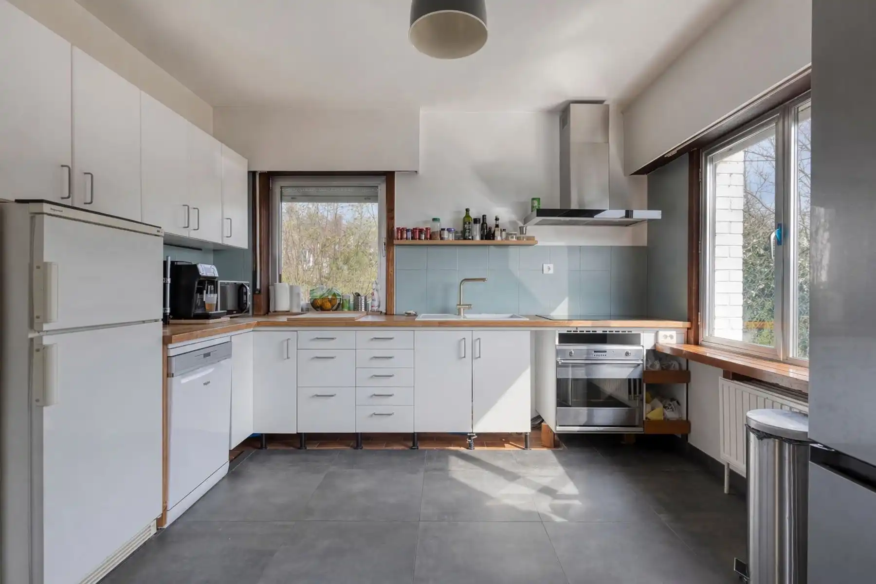Charmante zuidgerichte woning op toplocatie te Dilbeek foto 7