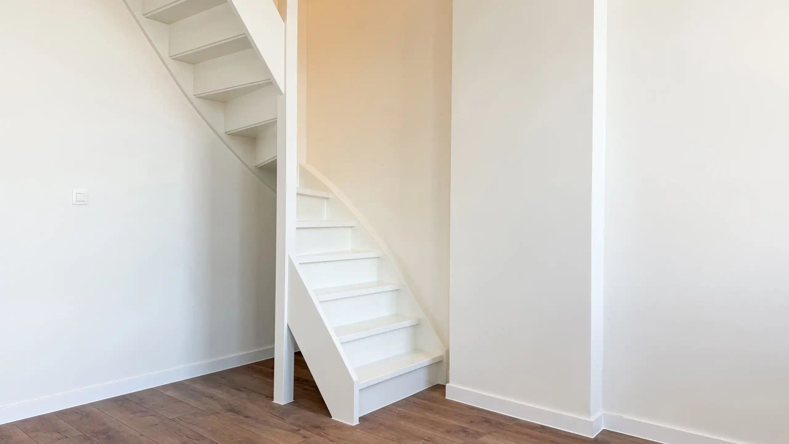 Unieke investeringspand, volledig vernieuwd, handel+ 2app! foto 57