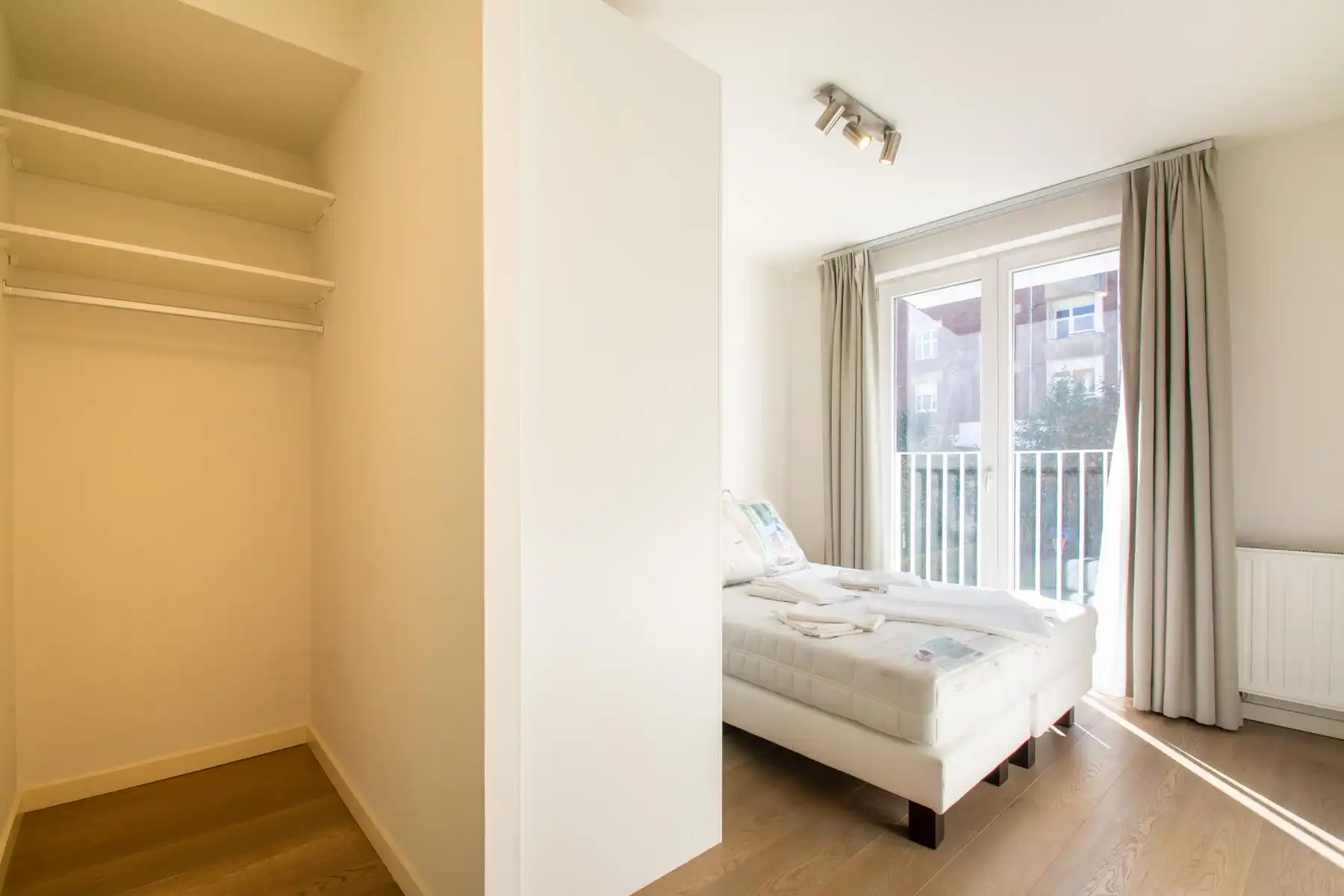 Prachtig Appartement met 3 Kamers + TUIN!!!! foto 13