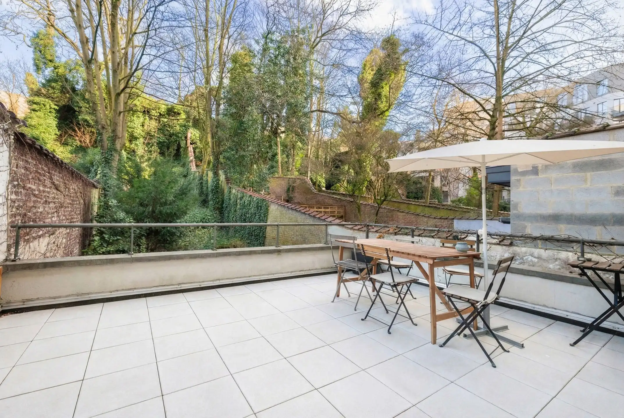 Uw cocon met terras op de Louizalaan foto 16