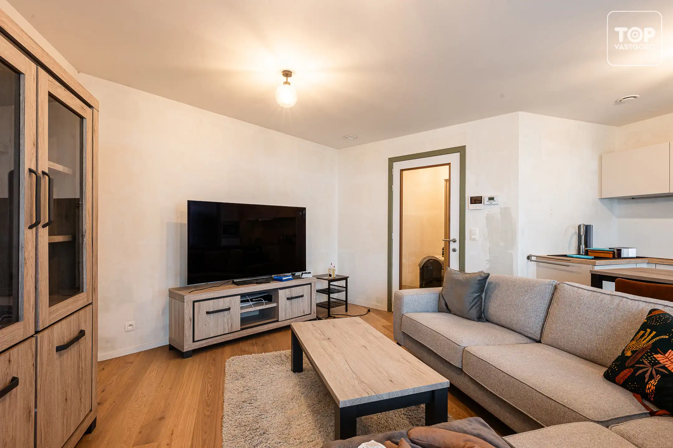 Instapklaar gelijkvloers appartement met EPC A en gezellig terras foto 4