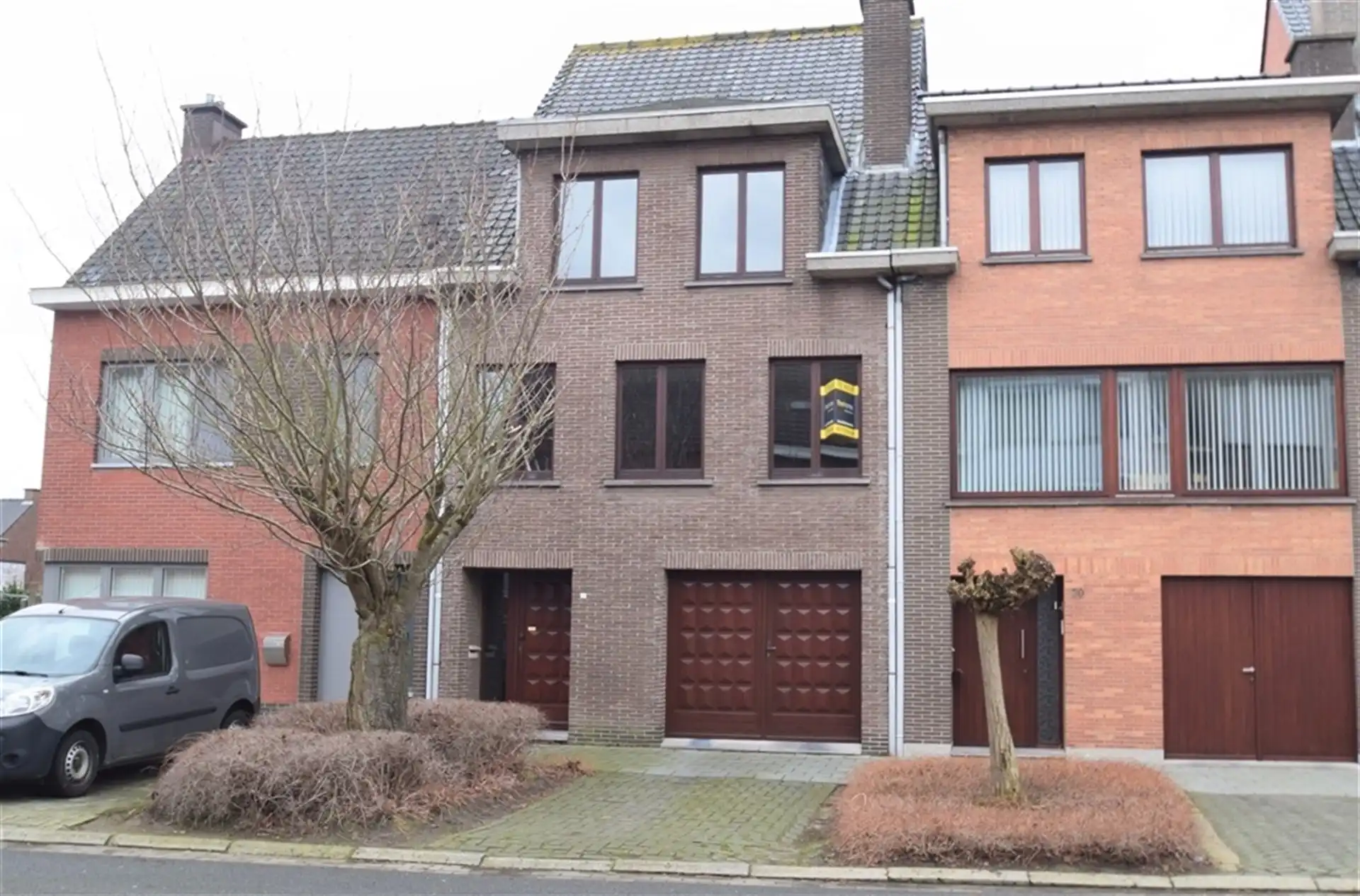Ruime gezinswoning type bel-etage nabij centrum De Klinge foto {{pictureIndex}}