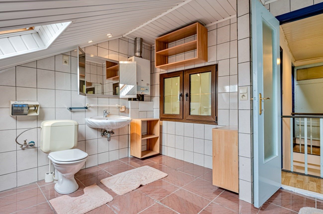 Centraal gelegen woning te Gent foto 8